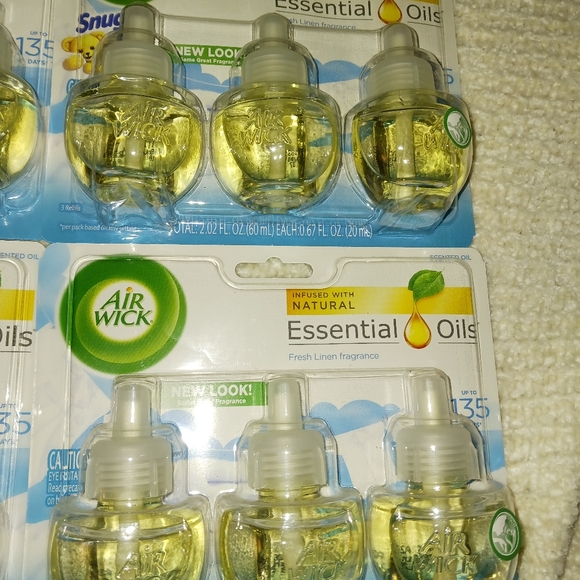 NWT! Air Wick Fresh Linen (4-3pks) - Picture 4 of 6